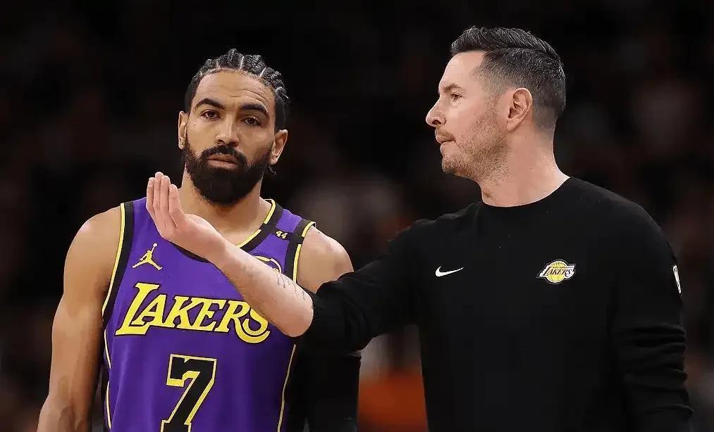 开云APP-湖人再度失利，群星此消彼长的简单介绍