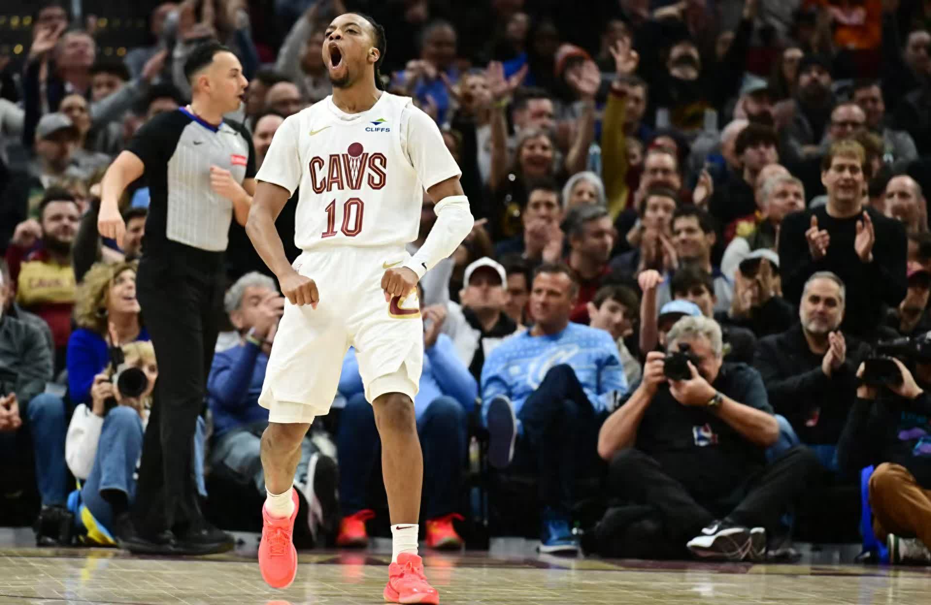 开云体育app-太阳客场大胜篮网，继续领先西部