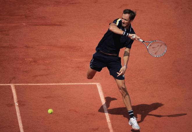 开云体育入口-关于法国网球队血洗意大利网球队，梅德韦杰夫统治全场的信息