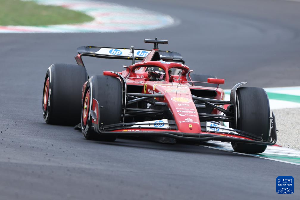 索伯车队绝杀威廉姆斯,皮亚斯特里状态火热 索伯车队绝杀威廉姆斯,皮亚斯特里状态火热