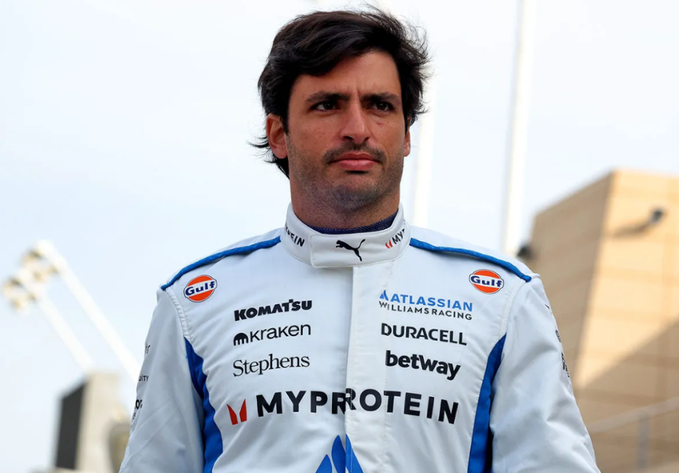 开云体育在线-阿斯顿马丁完胜哈斯车队，塞恩斯状态火热