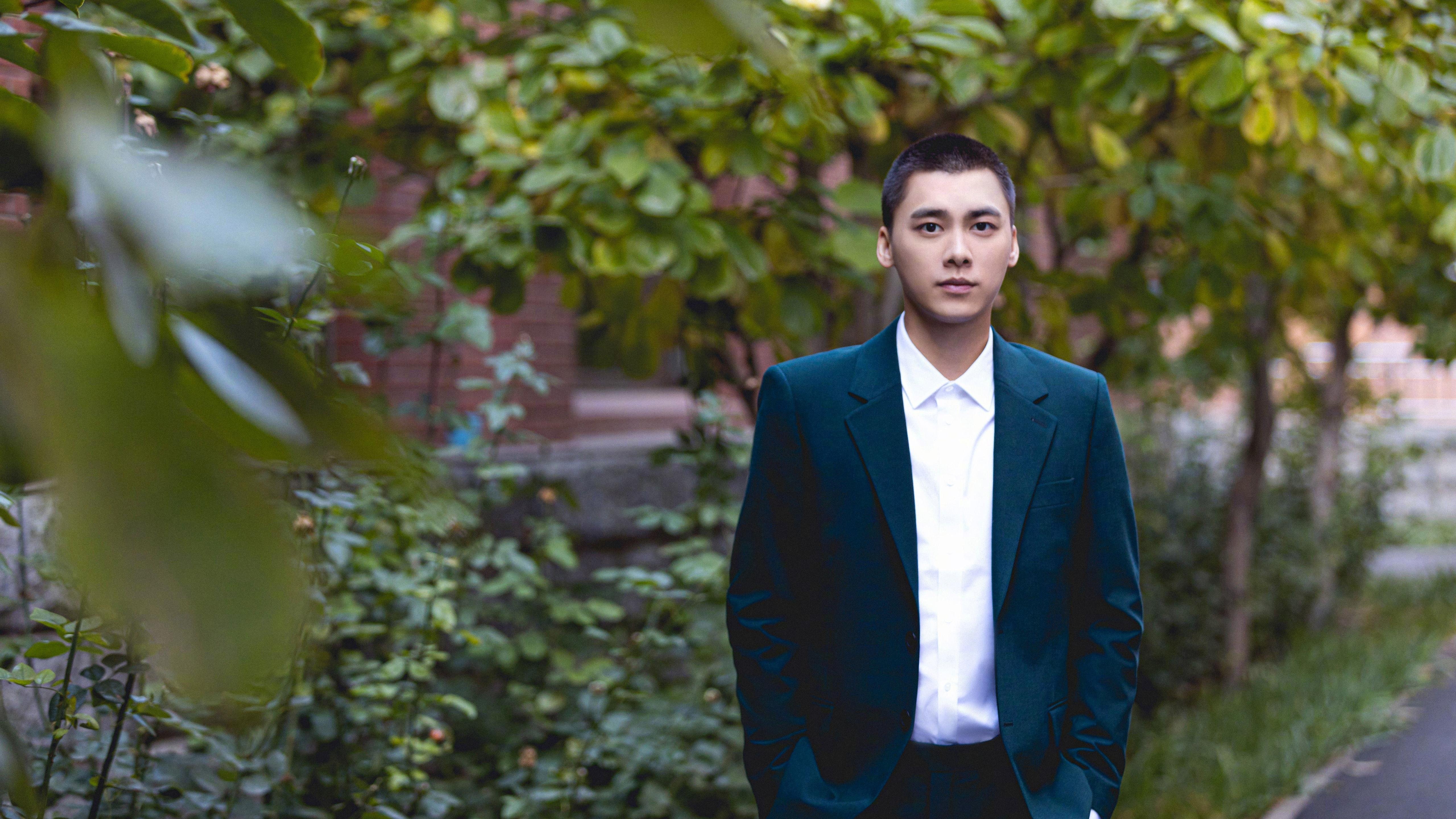 新王登基，旧序崩塌，当摩纳哥掀翻非洲雄狮，哈兰德在奥运烽火中加冕