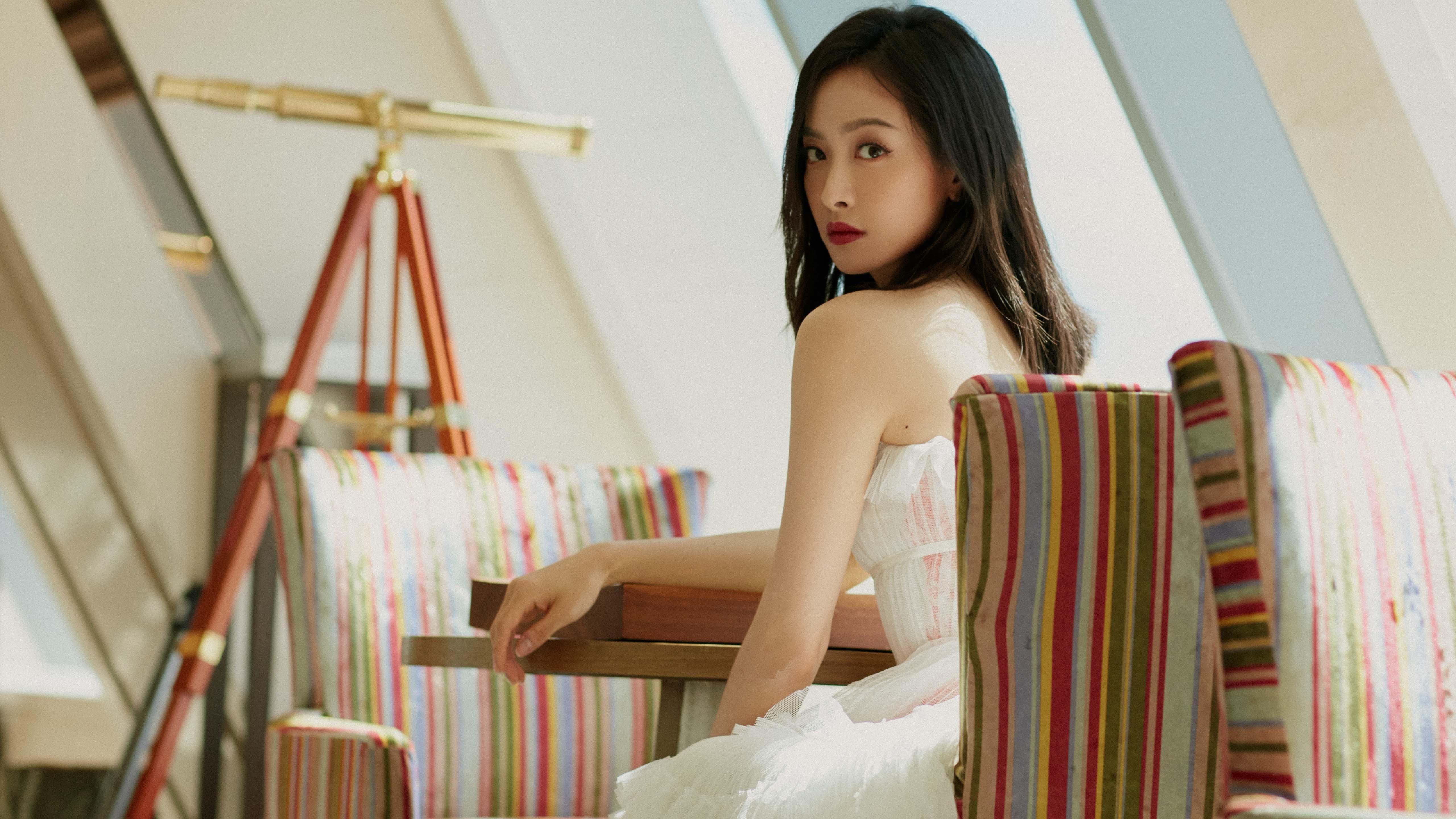 德甲争冠战之夜，拉文制胜表现锁定冠军