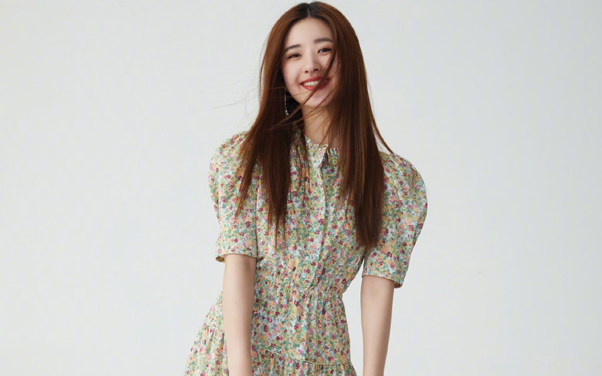 穆勒爆发！北欧海盗遭遇红黑锁链—当德国战车碾过挪威，AC米兰的防守哲学成为最佳注解