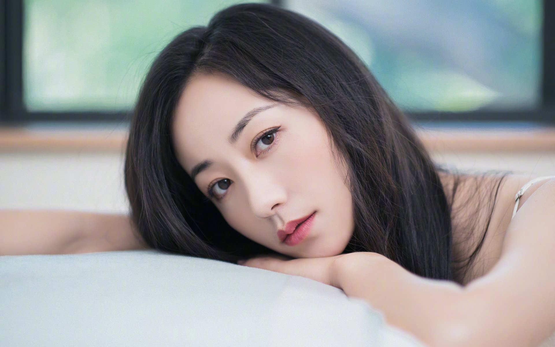 鏖战伊比利亚,接管安联,足球精神的两种伟大叙事