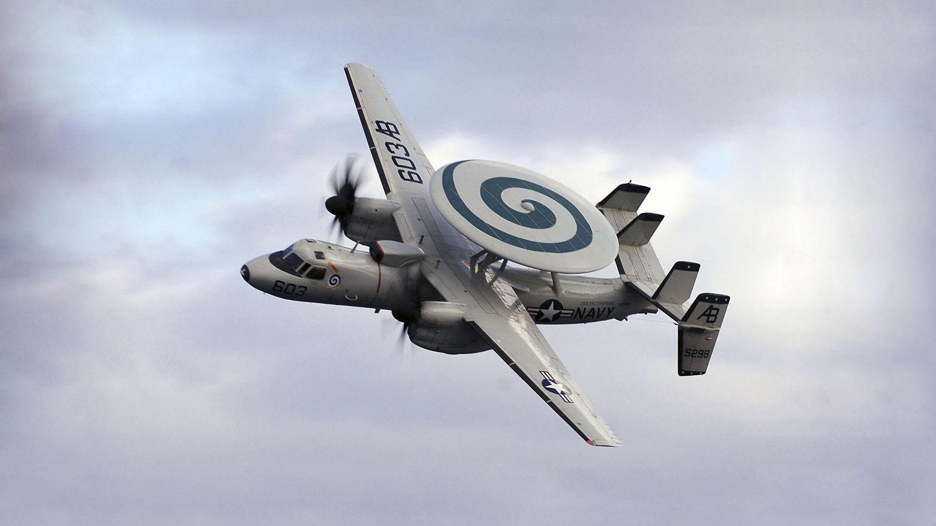 双城记，当英格拉姆逆转绝杀，库里用三分画下时代惊叹号